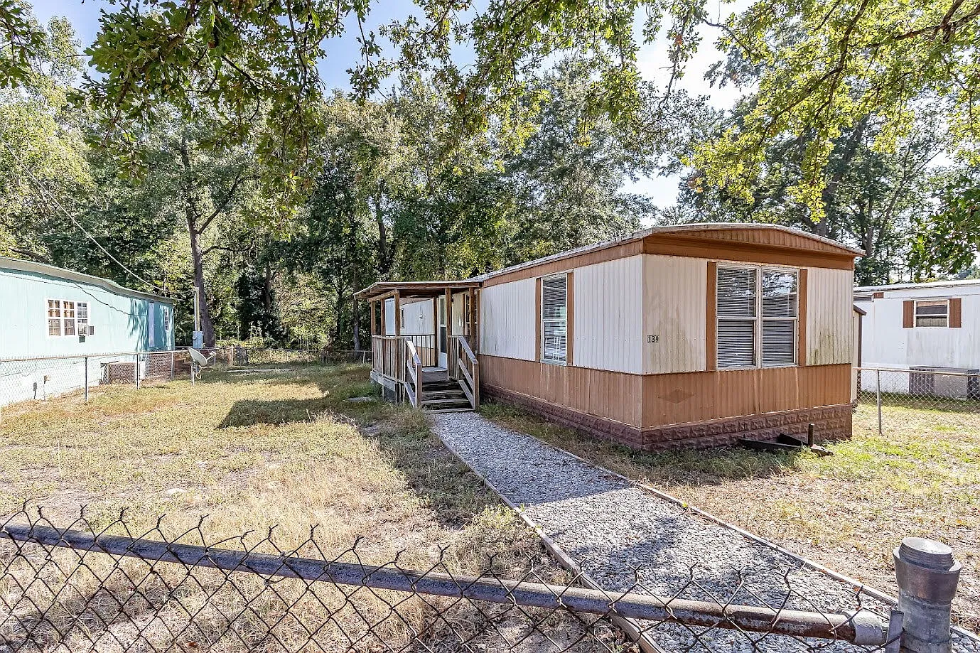 2 bed, $750 — Photo 2