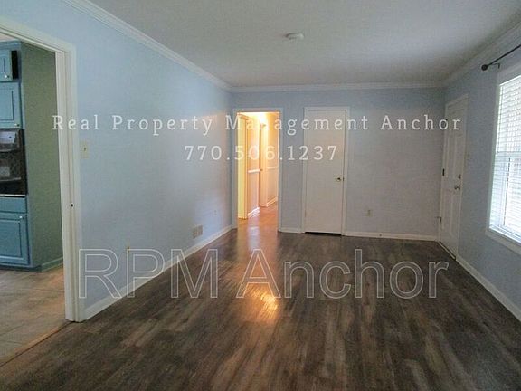 5th image of 4109 Ponderosa Dr SW