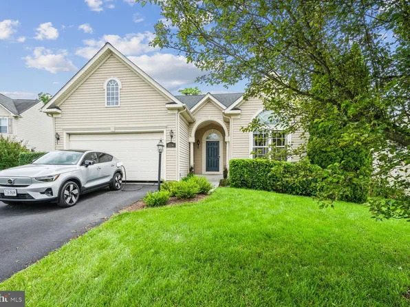 224 Stephens Run St, Stephens City, VA 22655