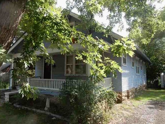 3rd image of 310 S Atchison St