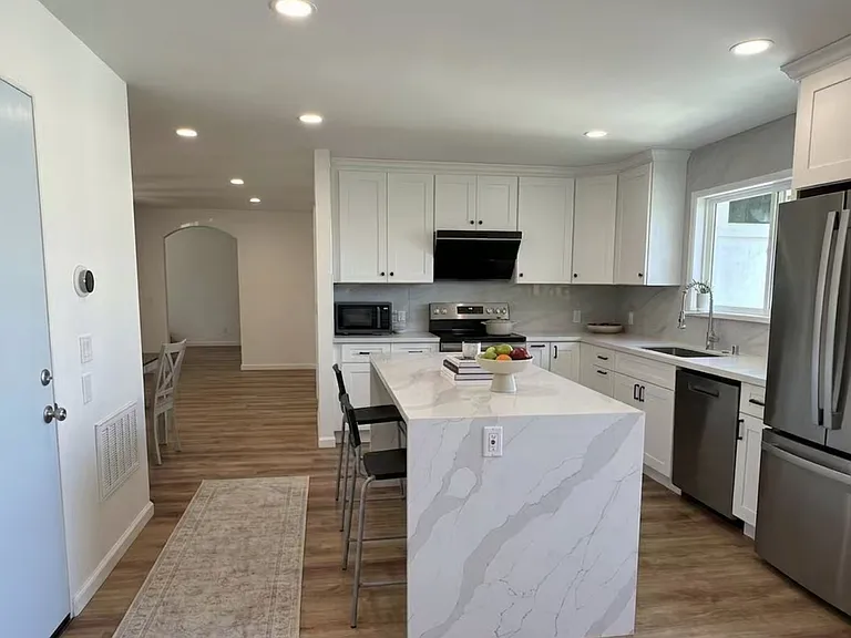635 River View Dr — Photo 3