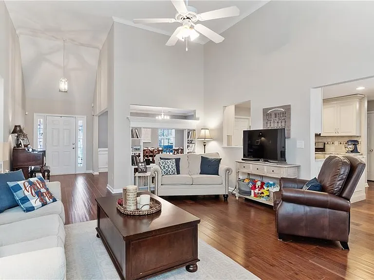 4735 Bryn Ridge Ct — Photo 12