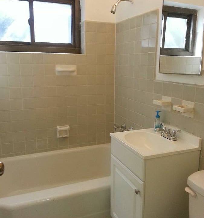1st image of 3041 Edwin Ave
