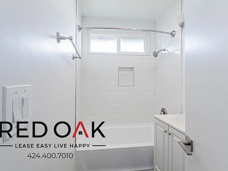 901 Centinela Ave #3 — Photo 11