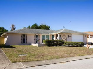 9135 Haverford Ln, Port Richey, FL 34668