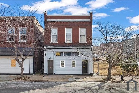 1st image of 4656 Virginia Ave #1