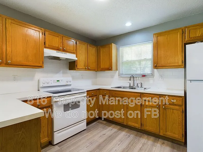 2314-2316 Monroe Ave #2316 — Photo 7