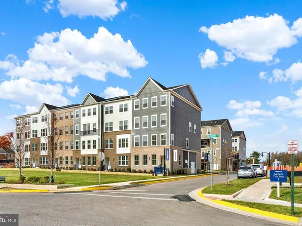 9632 Hummingbird Way, Manassas, VA 20110