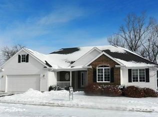 2312 Saint Matthew Dr, Manhattan, KS 66502
