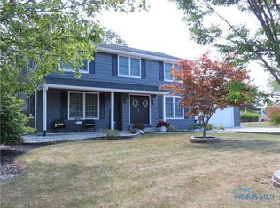 429 Rosemont Ave, Bryan, OH 43506