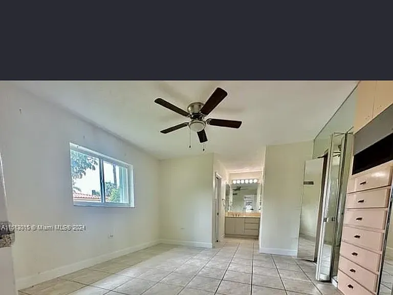2911 SW 97th Ave — Photo 12