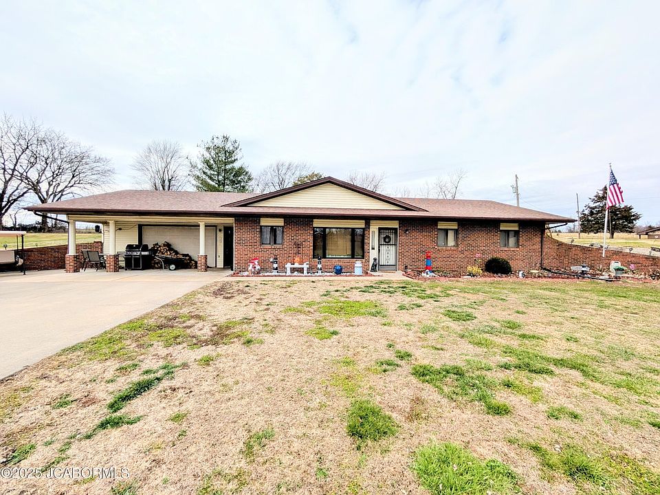 1st image of 32766 Henley Lake Dr