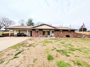 32766 Henley Lake Dr, California, MO 65018