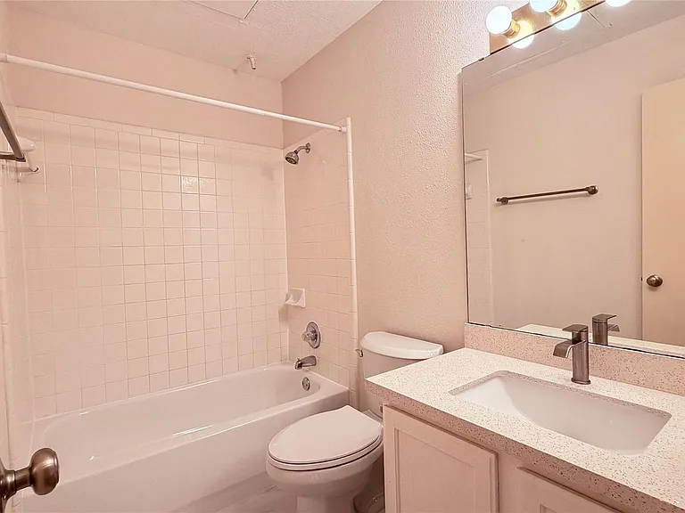 10555 Turtlewood Ct #2209 — Photo 10