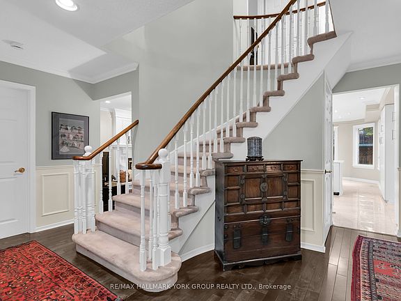 5th image of 95 Gilbank Dr