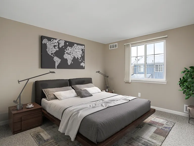 Cloisters Townhomes — Photo 8