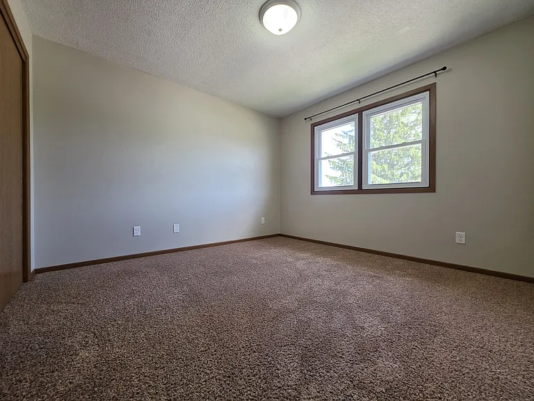 412 3rd Ave SW #16 — Photo 12