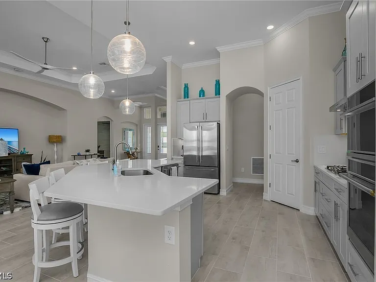 14870 Blue Bay Cir — Photo 17