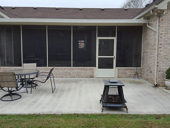 Patio and screened in porch