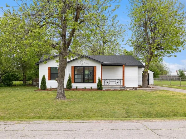 2408 Townsend Dr, El Reno, OK 73036