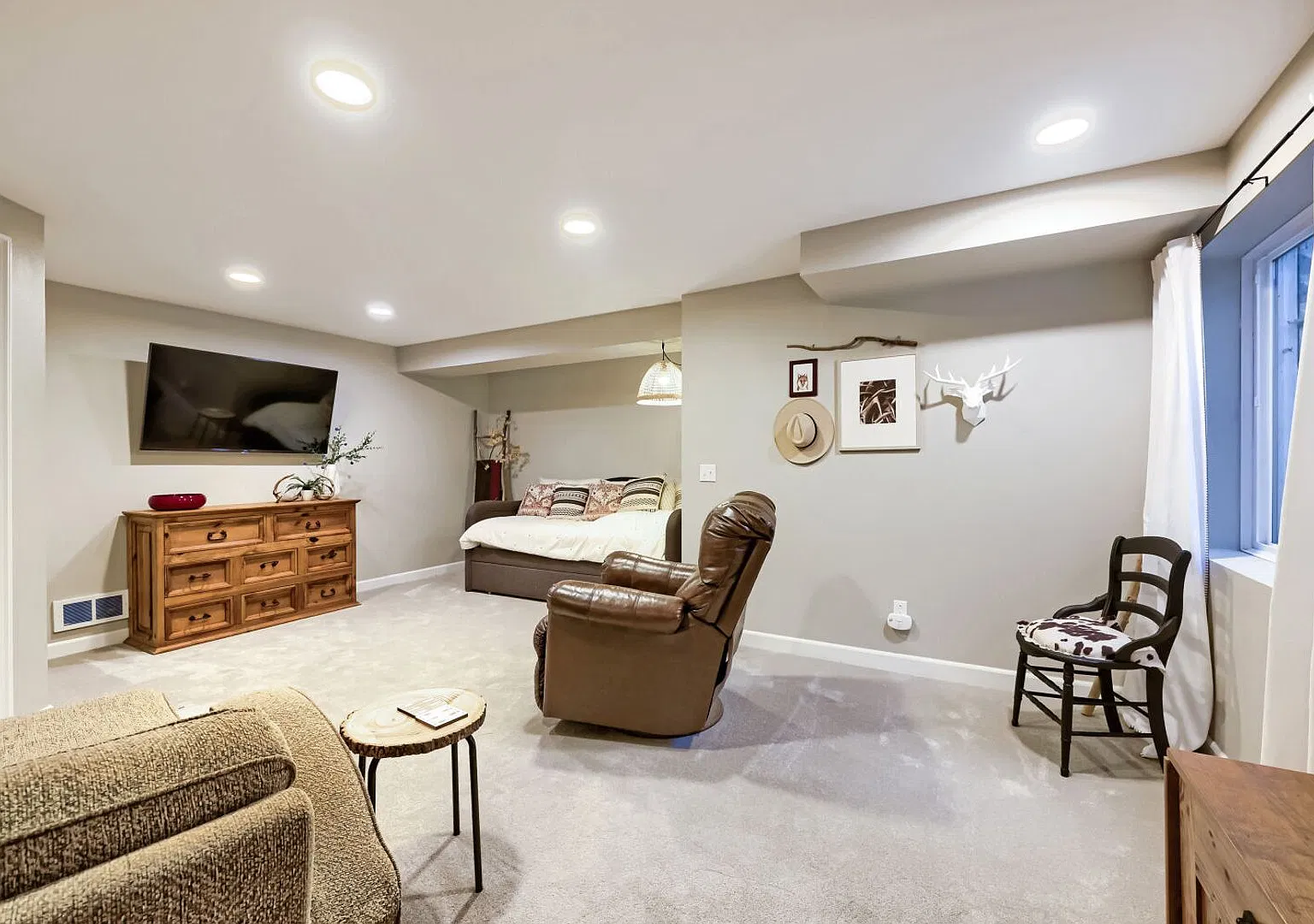 Comfortable 2BR Townhome | Easy Denver & Boulder — Photo 3