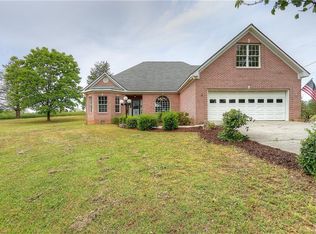 2996 N Sharon Church Rd, Loganville, GA 30052