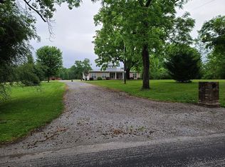 2615 Welch Rd, Soddy Daisy, TN 37379