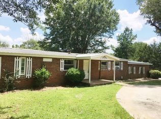 1051 Sims Dr, Athens, GA 30606