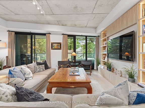 5th image of 1720 Bayview Ave #309