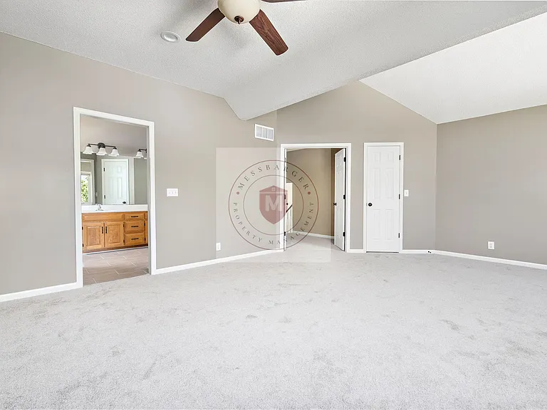 14003 W 110th Ter — Photo 15