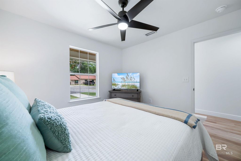 5395 Perdido Ave E, Orange Beach, AL - View 3