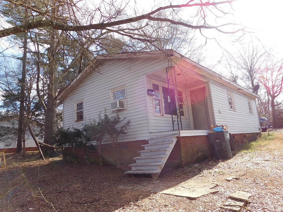 1st image of 337 Hillandale St NE