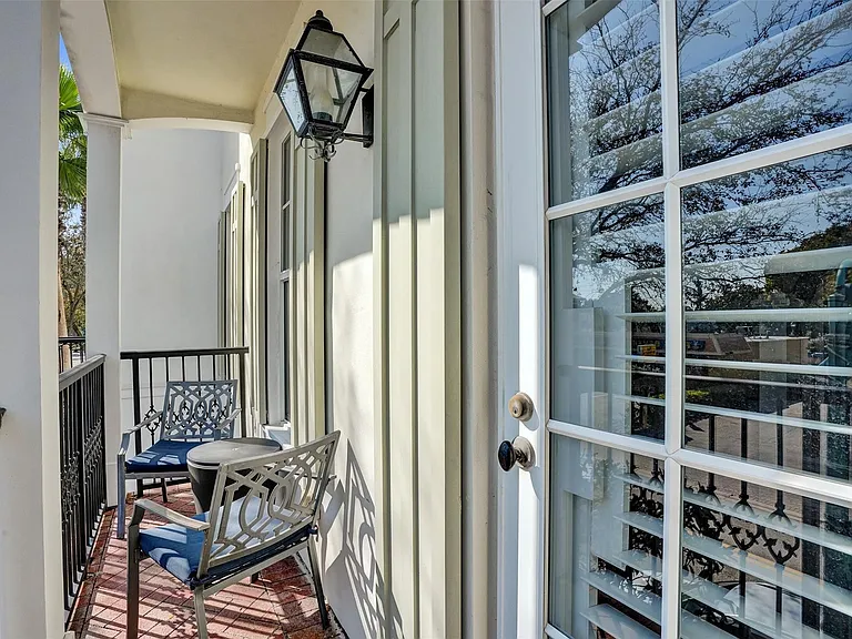 381 E Cannery Row Cir — Photo 39