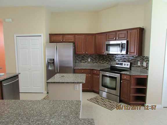 2nd image of 6751 Calistoga Cir