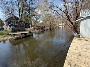 27 Waterbend Dr, Georgina, ON L4P 2S3