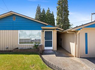 1013 Beach Ave, Marysville, WA