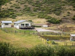 30 Valley Dr, Belt, MT 59412