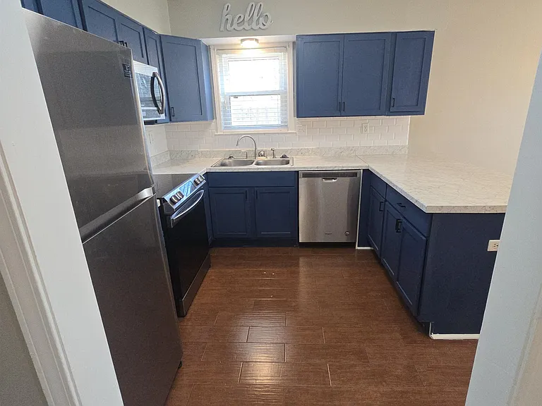 2317 Belin Dr — Photo 9