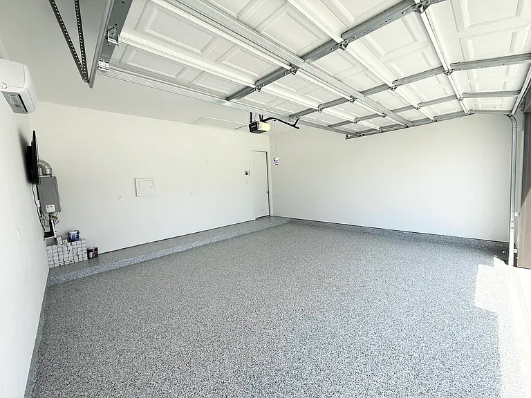 1712 Homestead Way — Photo 34