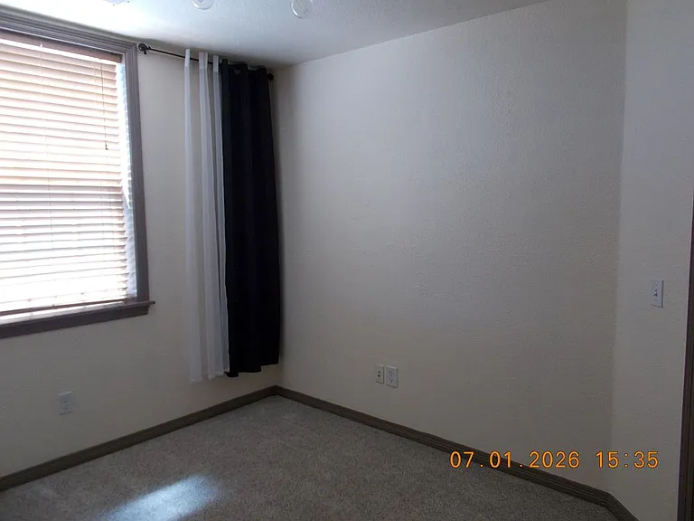 105 Cinnamon Dr #1 — Photo 7