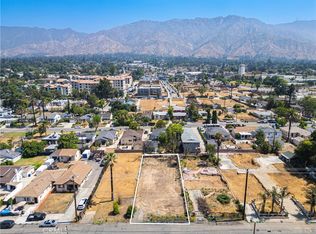 785 E Sacramento St, Altadena, CA 91001