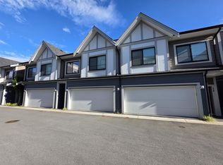 9680 Williams Rd #17, Richmond, BC V7A 1H2