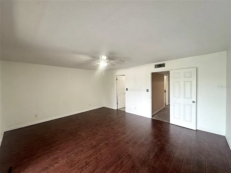 9201 Tudor Dr #C212 — Photo 10