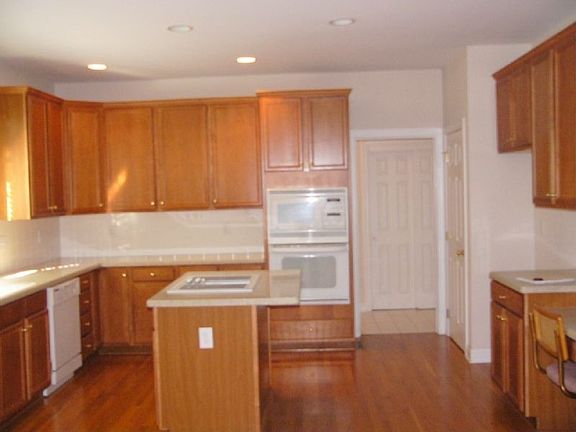 2nd image of 2610 Cadagon Ct