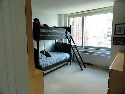 Rented by Battery Park Realty | media 9