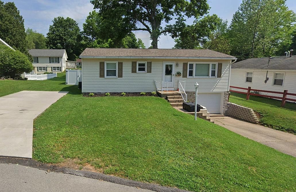 108 E Olive St, Bridgeport, WV 26330 Zillow