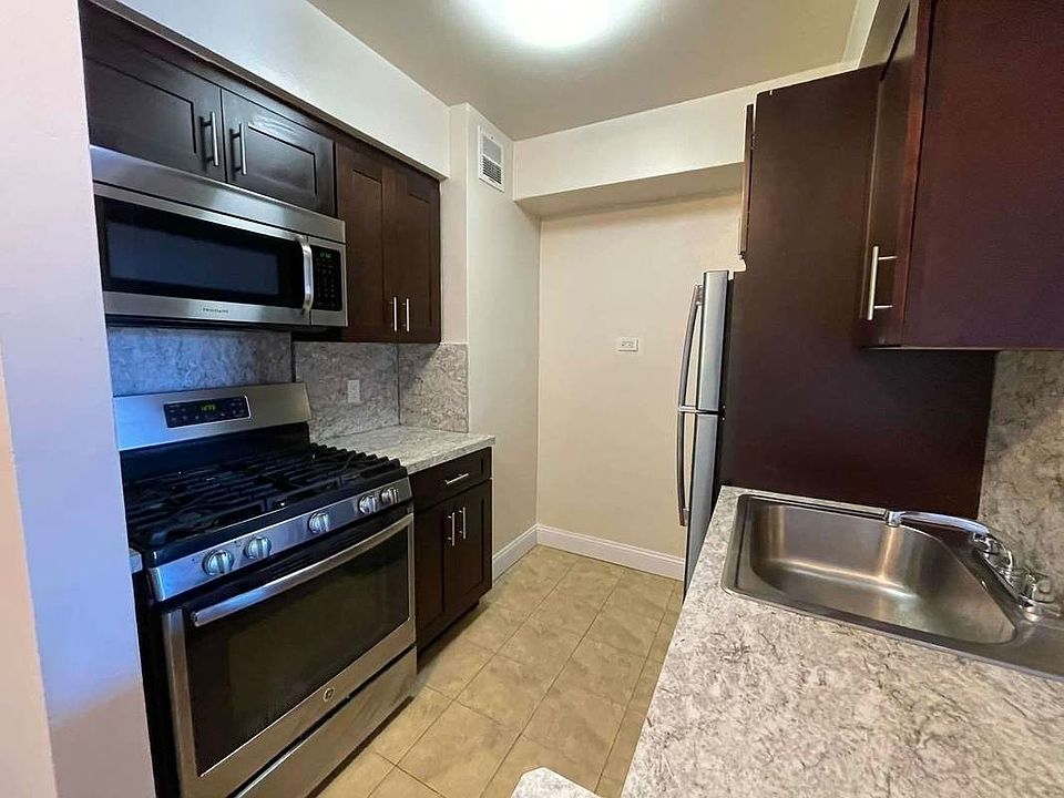 1st image of 162-01 Highland Ave #44N