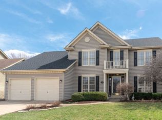 1320 Orwell Rd, Naperville, IL 60564