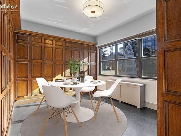 2nd image of 58 W 58th St APT 17C