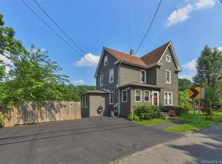 396 Cook Ave, Meriden, CT 06451